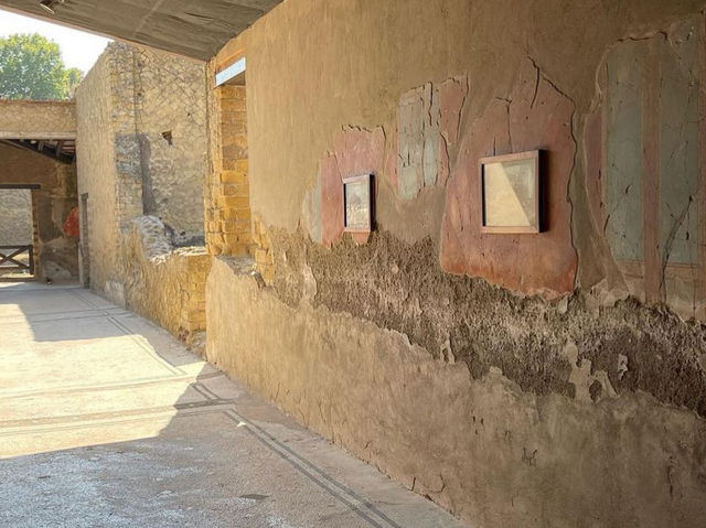 Ancient city of Herculaneum 🗺️