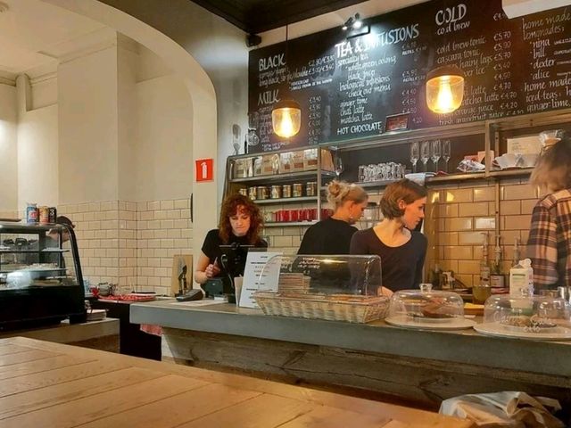 ร้าน Specialty Coffee ดีๆที่ใจกลางเมือง Ghent