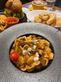 高質寫意Cafe☕️留肚食超鬆軟梳乎厘！