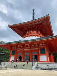 The entire town is the temple precincts