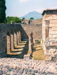 🧱 Pompeii – The Eternal City Frozen in Time