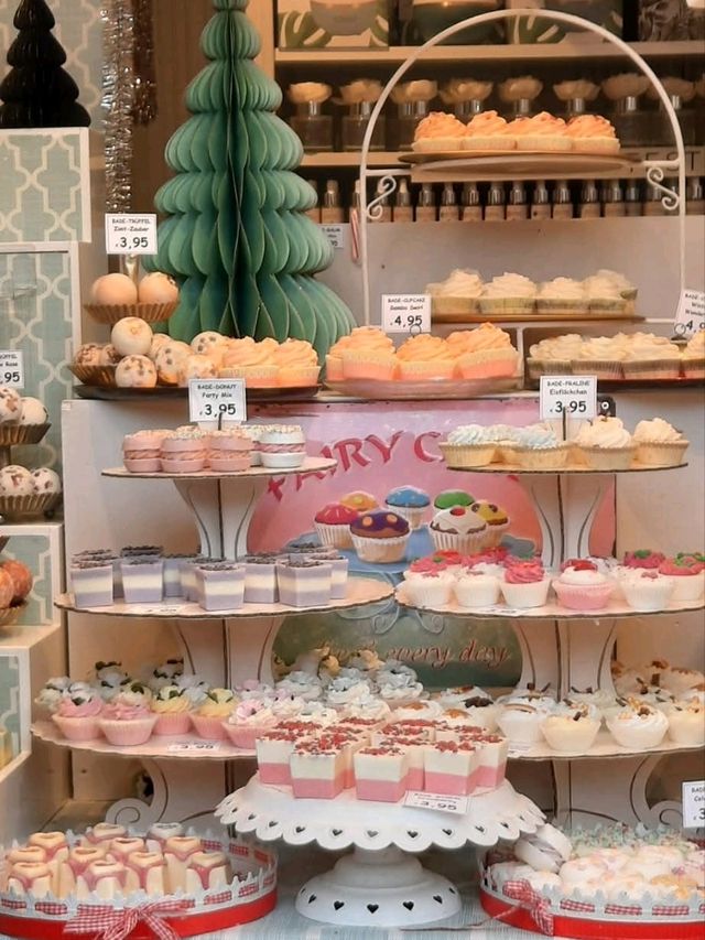 Winter Market Magic🎄 Winter Market Magic🎄