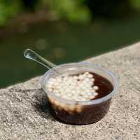 蘇州人にとって忘れられない思い出の味の白玉ぜんざい「潘玉麟糖粥」