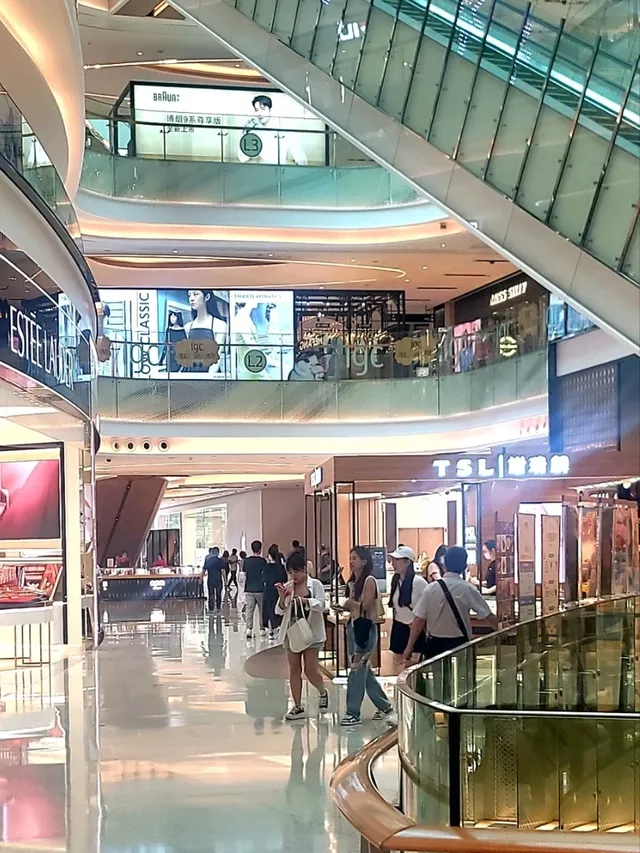 Cute, Trendy & Stylish IGC Mall