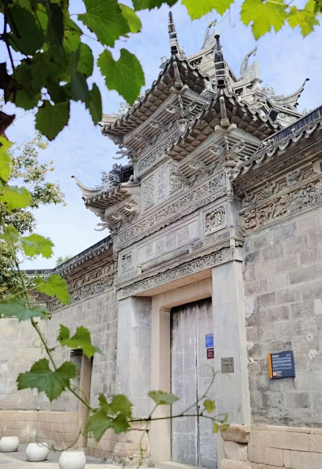 遺跡眾多的山塘老街