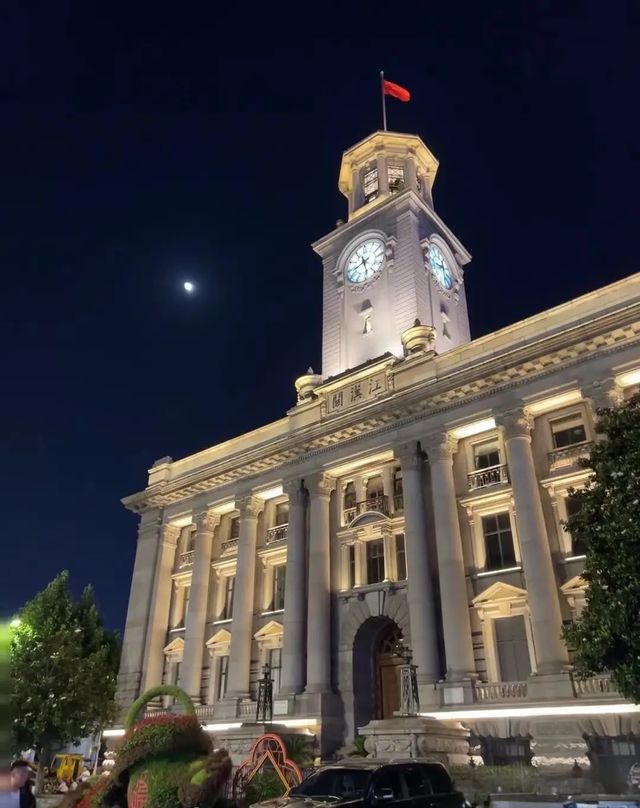 武漢/漢口!!夜景無敵  地點:武漢漢口江灘保安洋行漫心府青府