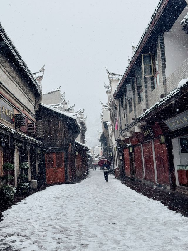 豐鳳凰古城的雪,南方小土豆的快樂!