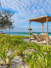 🌴🏖️ Koh Rong's Beachfront Bliss: Royal Sands Resort 🌞