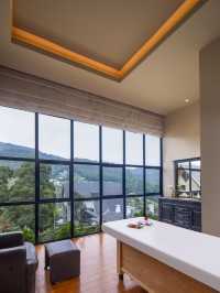 🌄🛏️ Nuwara Eliya's Golden Ridge: A Cozy Retreat 🍃