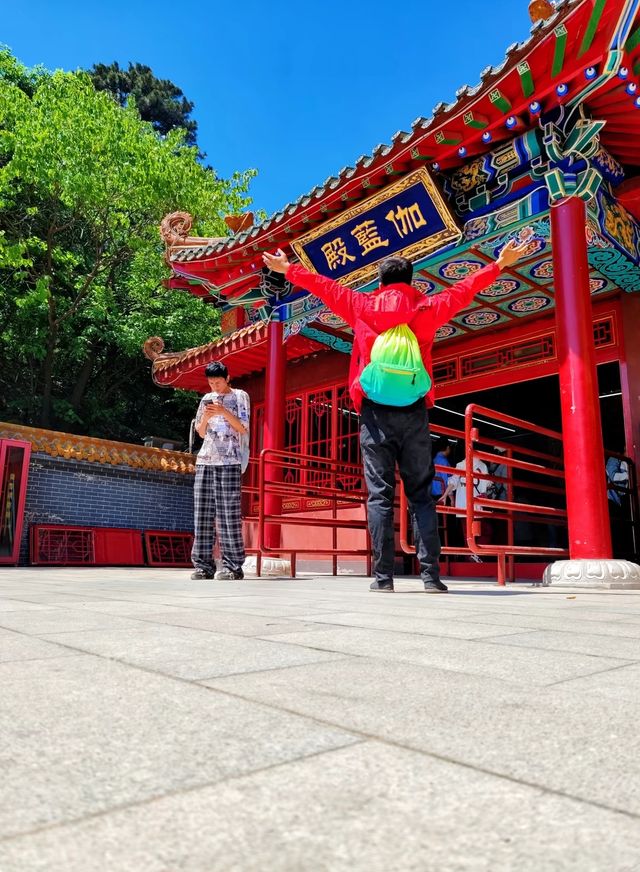 錦州青岩寺大手一捏