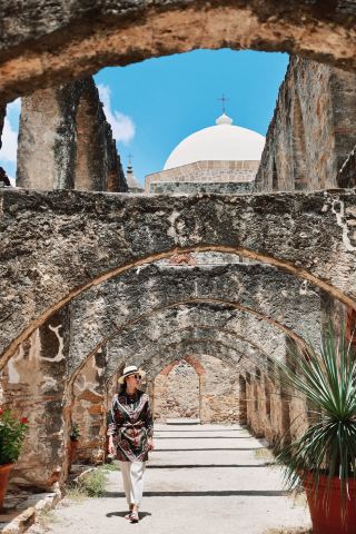 To understand the history of a city, visiting historical landmark parks is a great option
