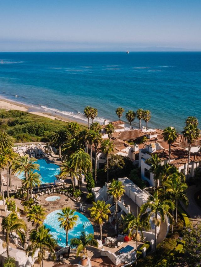 🌟 Santa Barbara's Seaside Escape: Ritz-Carlton 🌊✨