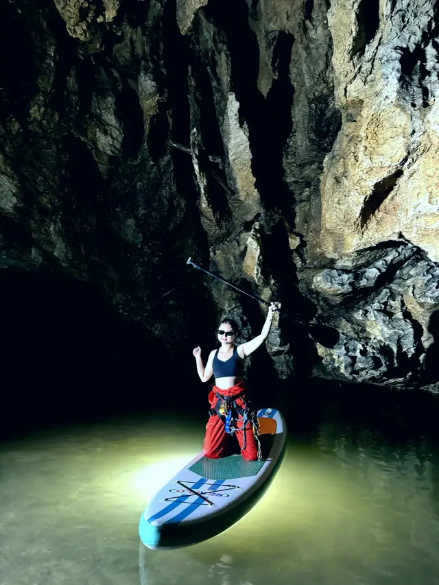 Guizhou Cave Exploration Niche Travel