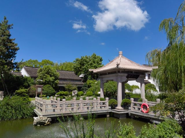 中秋節去偉人故里遊覽。