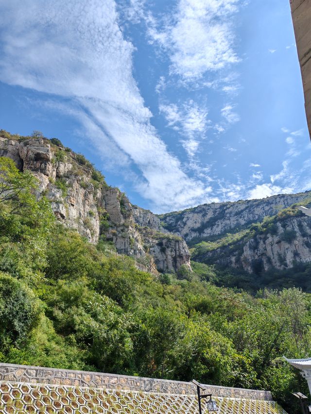 東平白佛山。