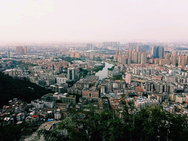 XiQiao Mountain: Evergreen Realm of Guanying Goddess