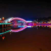 Moon Bay Moments: Capturing the Essence of Huzhou