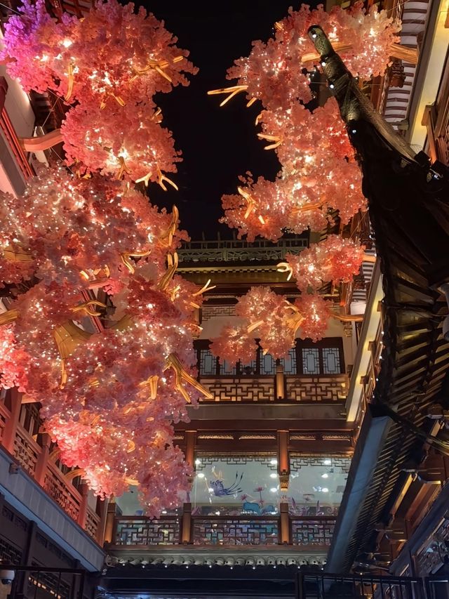 夜上海豫園打卡攻略 如歌的旅程
