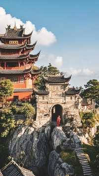 長江明珠——重慶石寶寨：歷史與自然交織的瑰寶