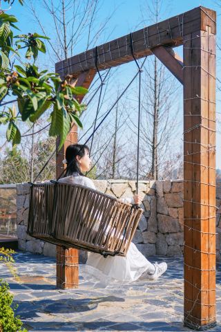 Wuhan's 1-hour getaway to a "Lake and Sea Utopia"