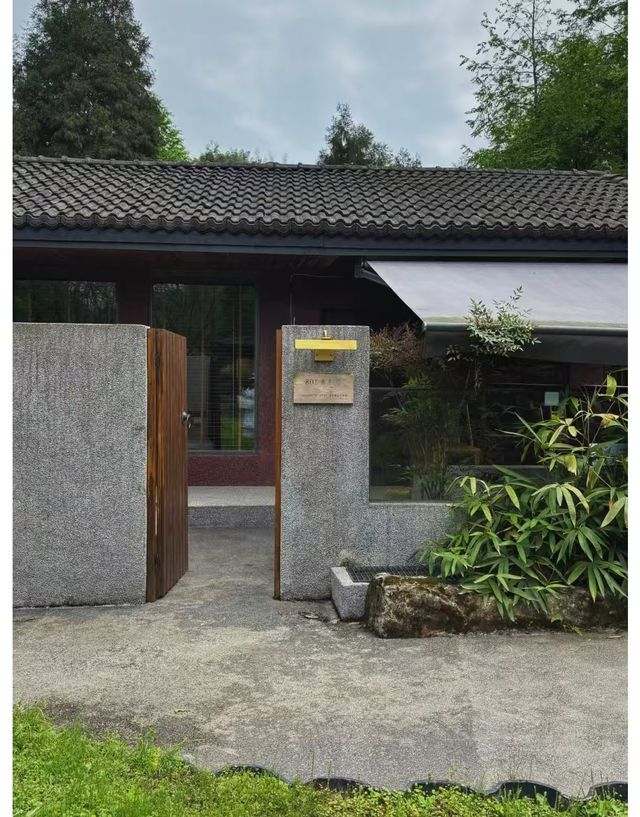 山谷裏的療癒生活！大邑西嶼溪民宿！