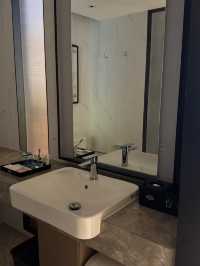 610, Hampton by Hilton