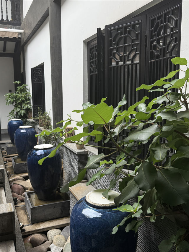 探索古城韻味，古色酒店等你入住！