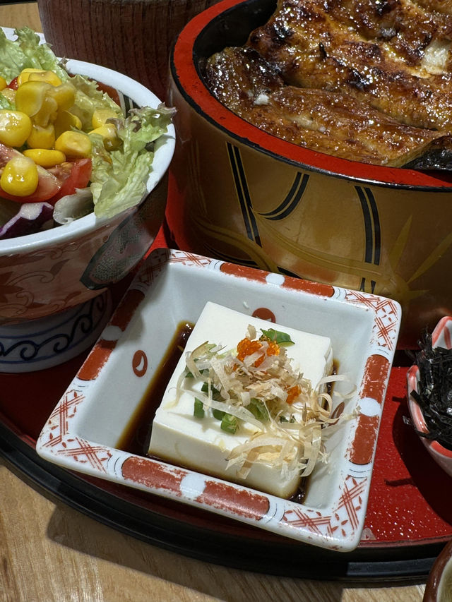 😭救命！澳門這碗鰻魚飯直接封神！！從此鎖死這家店！