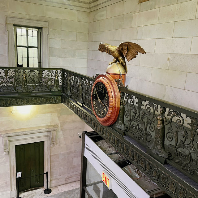 FEDERAL HALL - NEW YORK CITY