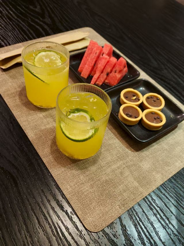 苗寨神仙民宿躺睇全景