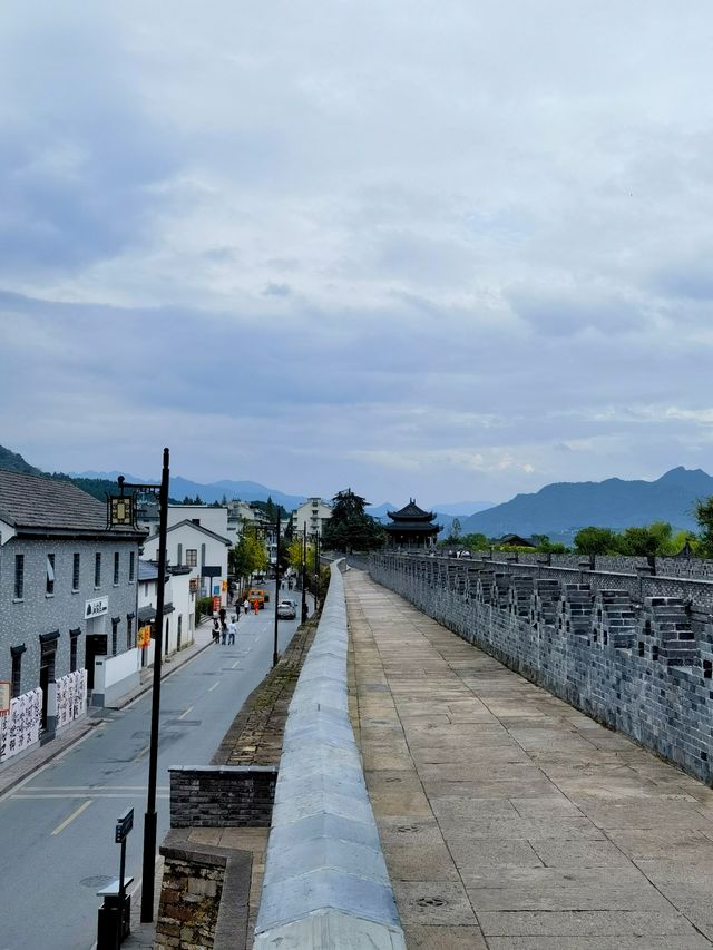 1700年古城遊玩攻略
