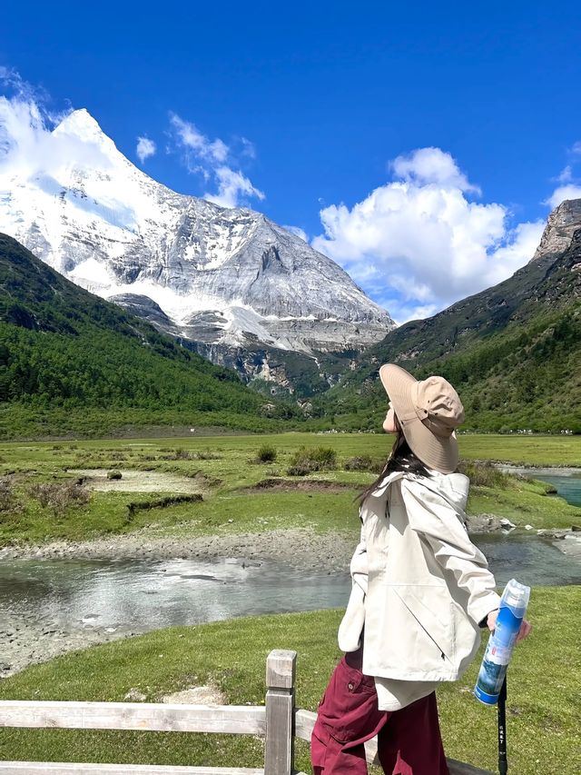 去啦！超震撼！稻城亞丁嘅風景靚到好似夢幻畫卷咁🌄