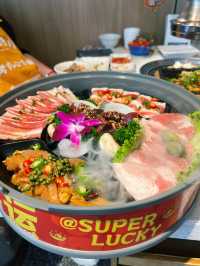 “Meow-licious” Korean BBQ Experience in Kunming