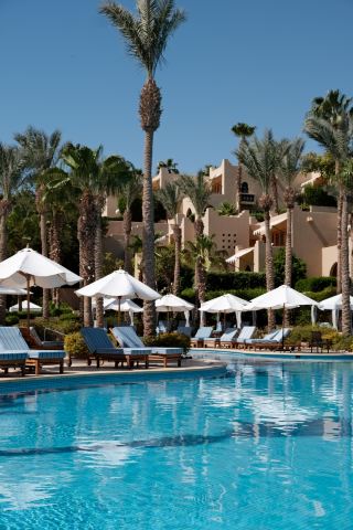 My Moments feed is flooded with questions about the Four Seasons Resort Sharm El Sheikh in Egypt—it's breathtakingly beautiful! 