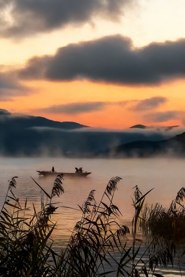 接下來的瀘沽湖美若人間仙境