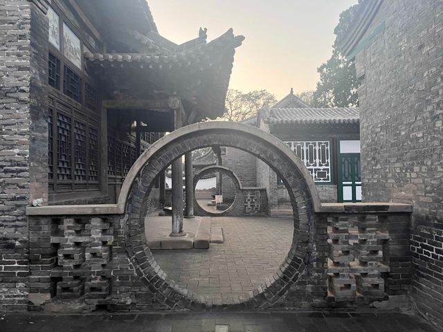 山西旅遊必打卡！百年晉農大絕美民國校園