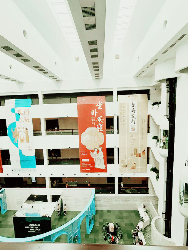 🏛 深圳博物館｜在城市脈絡裡追尋記憶的步伐