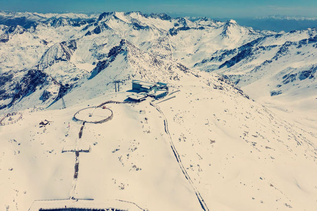 中國8大冰川雪山打卡攻略！每一幀都是壁紙級大片  四川-達古冰川 離城市最近的冰川！坐纜