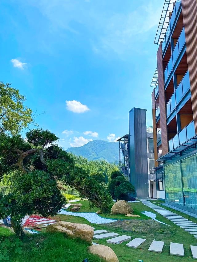 大灣區的隱秘小京都!這家東南亞風民宿美到犯規 大灣區的隱秘小京都!這家東南亞風民宿美到犯規