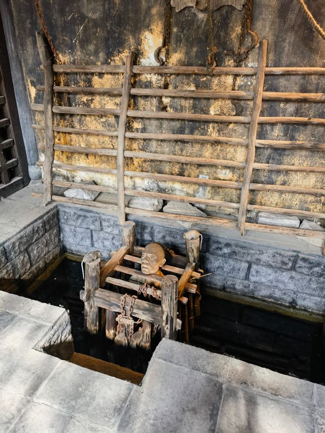 淮安古建築酷刑揭秘和荷花秘境