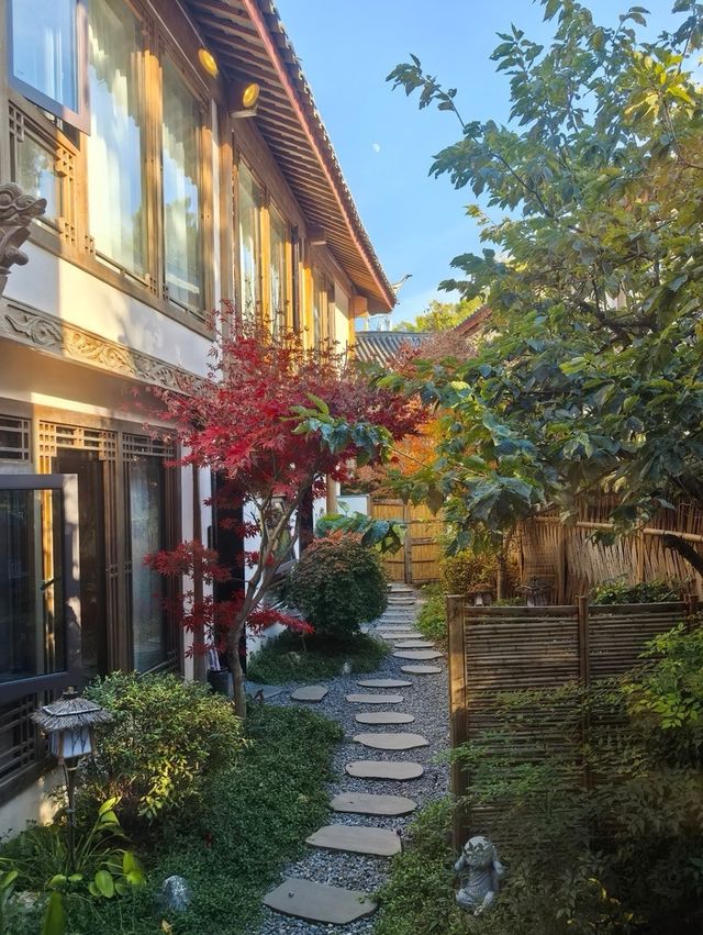 瀘沽湖秋日治癒秘境