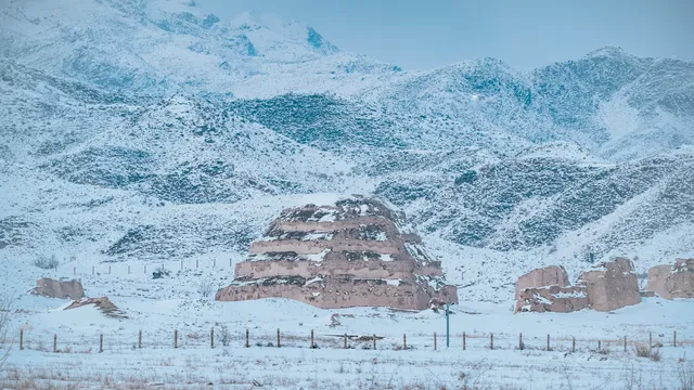 救命!雪後西夏陵是穿越千年的寂靜詩篇 救命!雪後西夏陵是穿越千年的寂靜詩篇