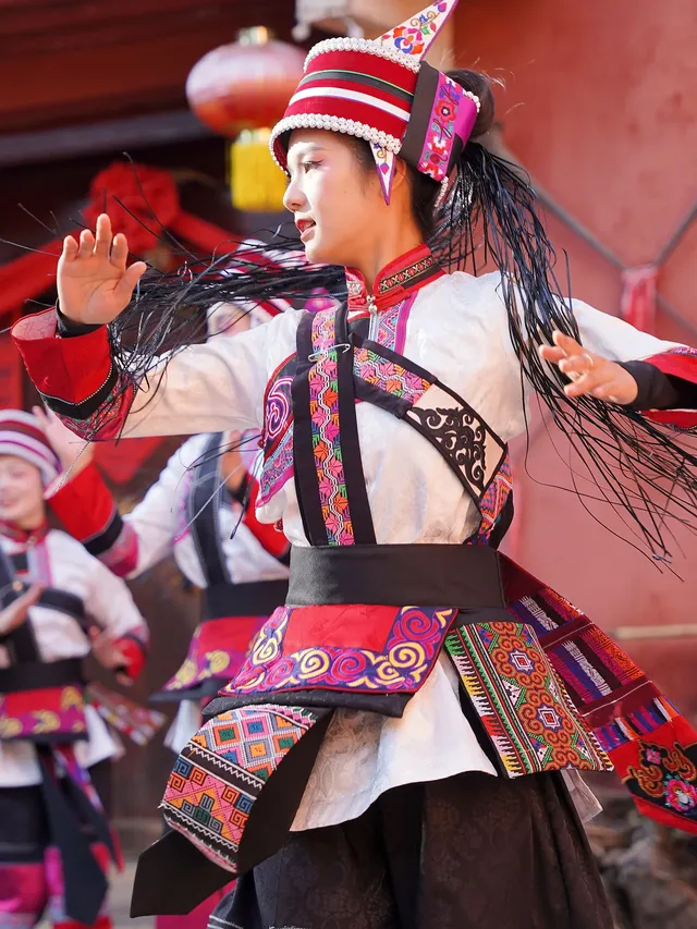 冬遊民族村｜1場大秀+NPC任務，觀鷗季值哭了