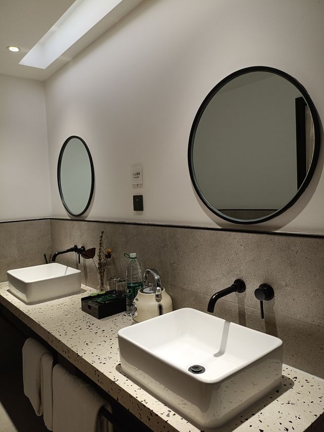 翠湖邊最佳歇腳處 翠湖邊最佳歇腳處