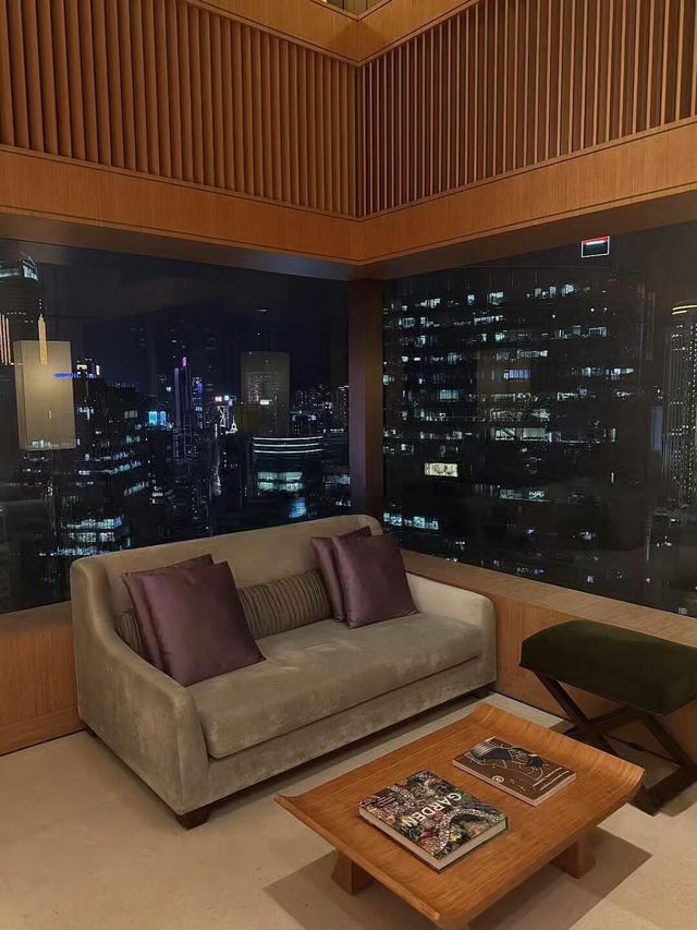 有人來香港嗎？香港居舍看豪華海景超好住