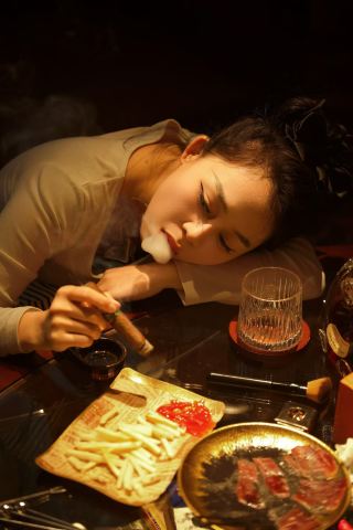 우이산 한성 | 산과 강 사이에 자리 잡은 숨겨진 시가 천국, 이곳에서는 진정한 휴식이 당신의 존재에 깊이 스며들어 있습니다.