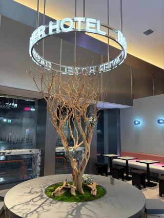 現代時尚飯店​​，設施便利