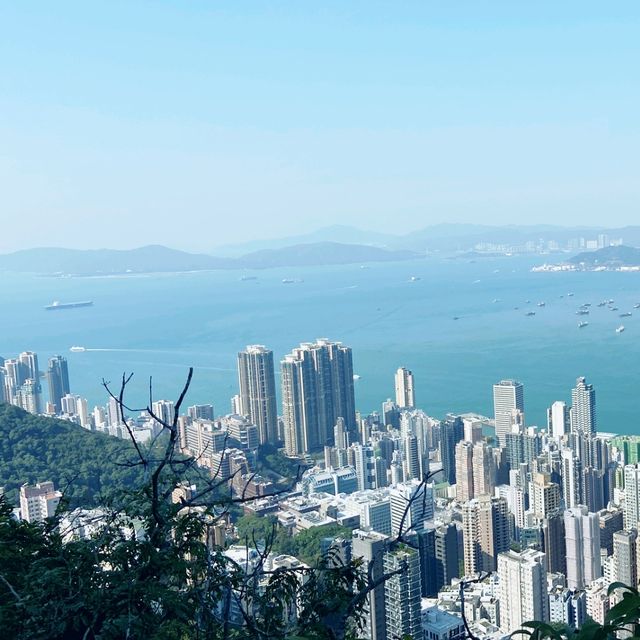 大年初一，晴空萬里，行大運，港島徑！