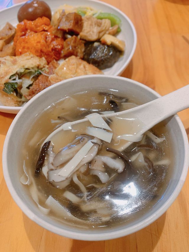 黃大仙抵食健康素食自助餐｜日常素食 (黃大仙)