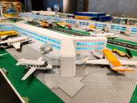 15萬塊LEGO打造出迷你桃園機場